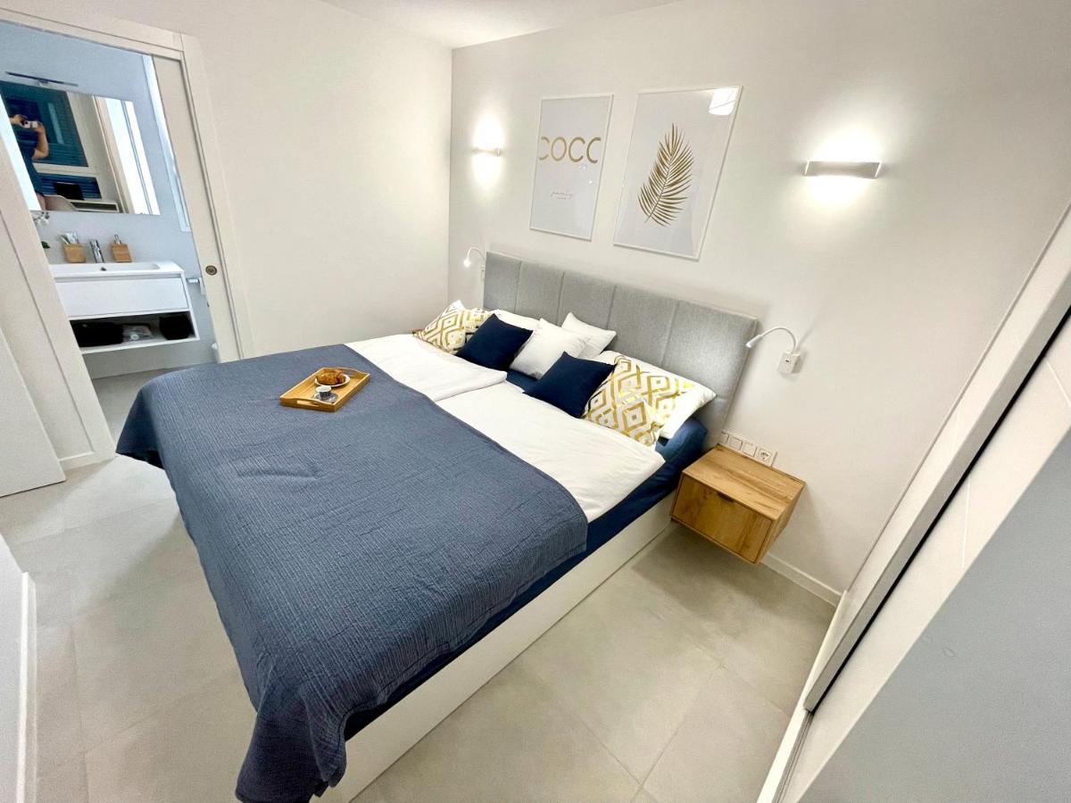 Luxury Apartment Turquesa Del Mar Alicante Exteriör bild