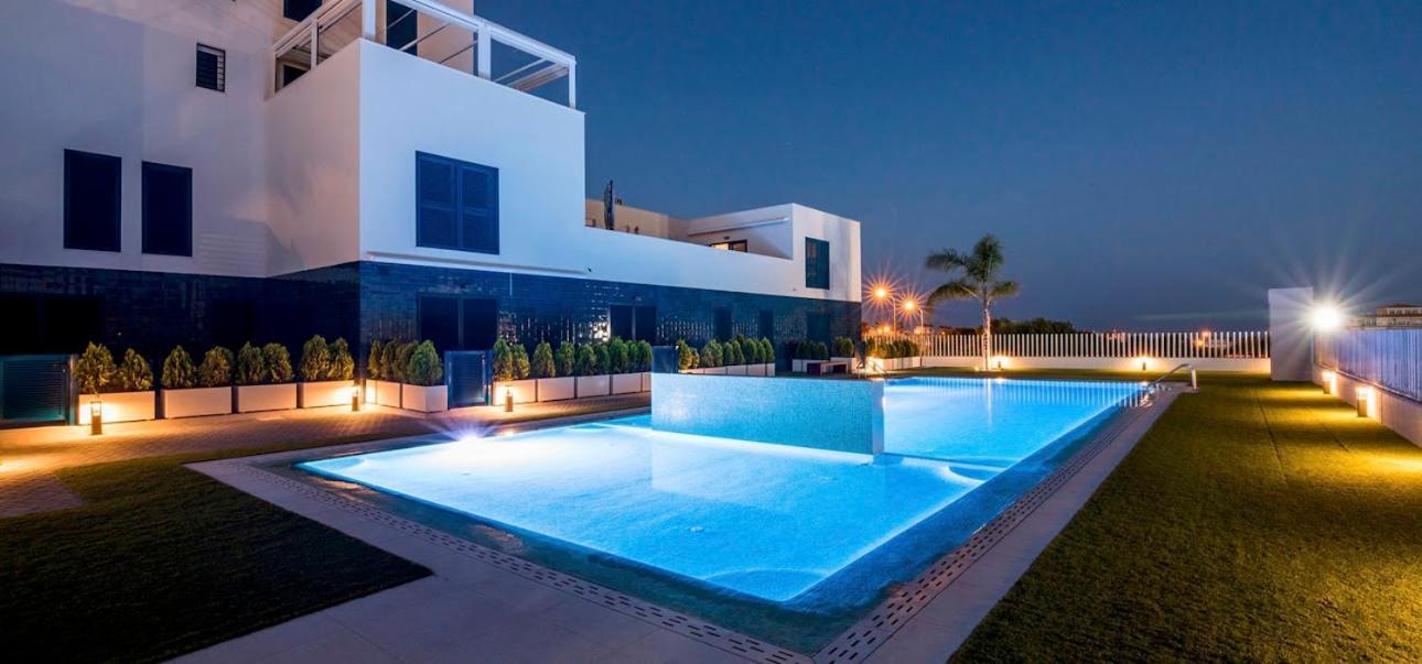 Luxury Apartment Turquesa Del Mar Alicante Exteriör bild
